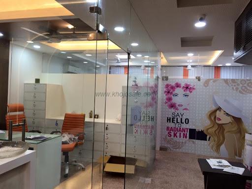 Berkowits Hair Skin Clinic Dermatologist Hair Transplant Clinic In Delhi NCR Best Hair Skin Specialist Doctors