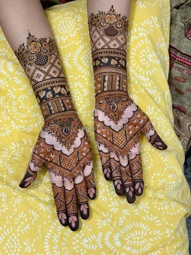 Dev Mehandi Artist Mehndi Artist In Lucknow Mehndi Artist In Gomti Nagar