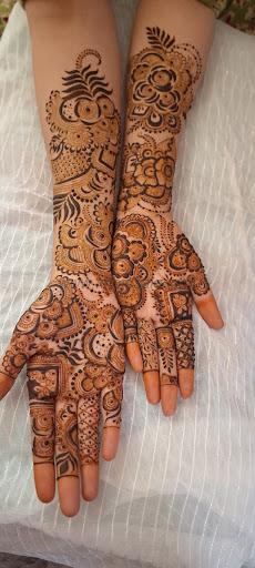 KHUSHI BEAUTY PARLOUR PRIYA MEHANDI ARTIST