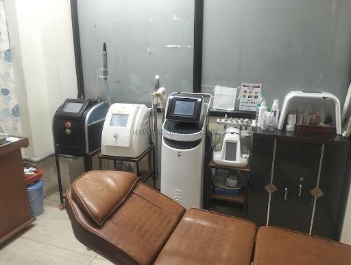 Nimar Clinic A Cosmetic Consult