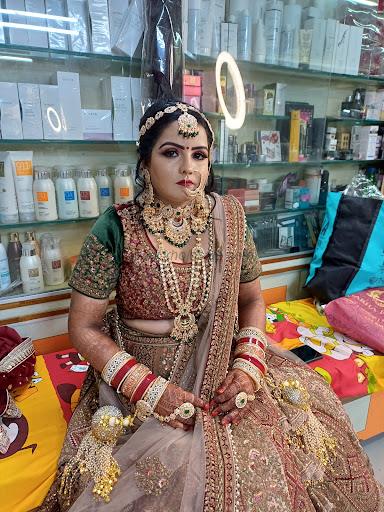 Roop Shree Beauty Parlour