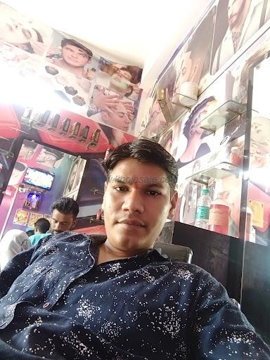 Royal Mens Parlar