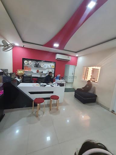 Sakshi J Makeup Hair