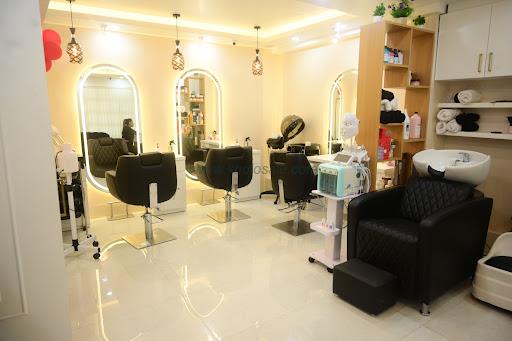 Shine Up Salon
