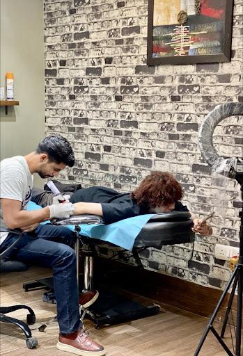 Tattooist Akash Solanki Tattoo Shop Faridabad Best Tattoo Artist In Faridabad Best Portrait Artist Tattoo Parlour
