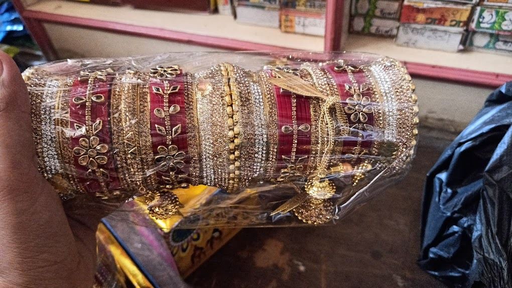 Vaibhav Laxmi Kangan Cutlery Store