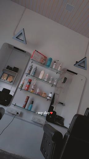 Z47 HAIR SALON