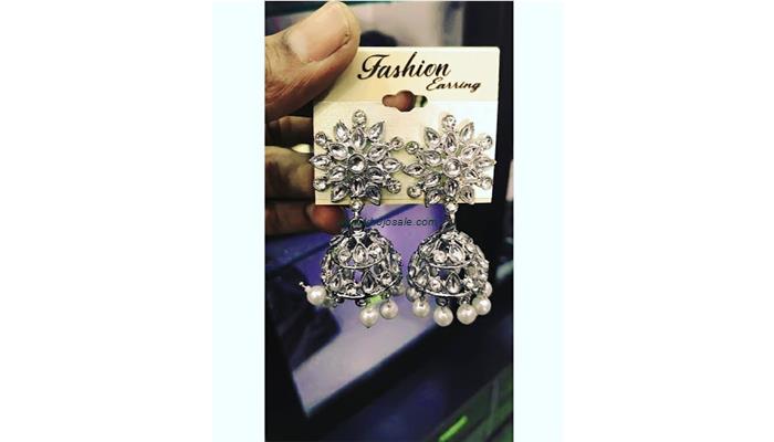 Aaina Salon Cosmetic Gift Gallery