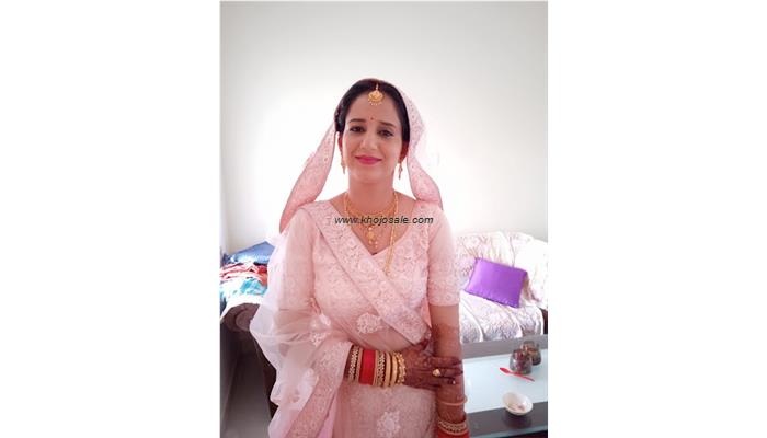 Annu Chaudhary, Makeup Studio & Academy
