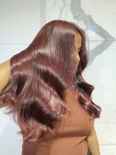 APSARA MAKEOVERS SALON AND ACADEMY