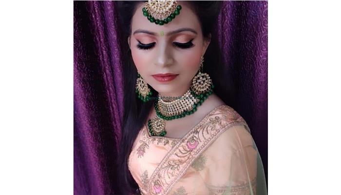 B Beauty Salon