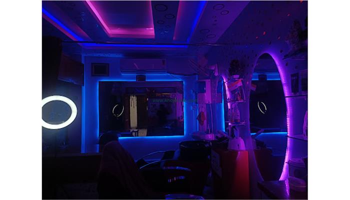 BEAUTY HUB