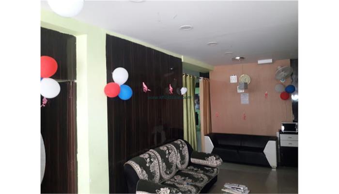 BEAUTY MANTRA UNISEX SALON