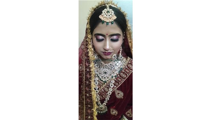 Beauty Parlour, The Queen Ladies Beauty Parlour & Traning Centre