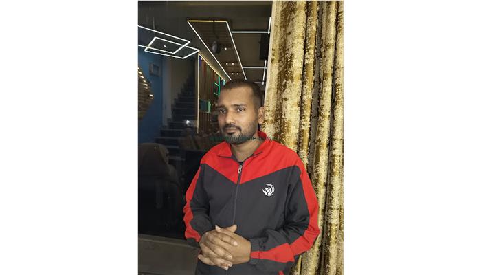 BHOLA AND BHURA HAIR SALOON