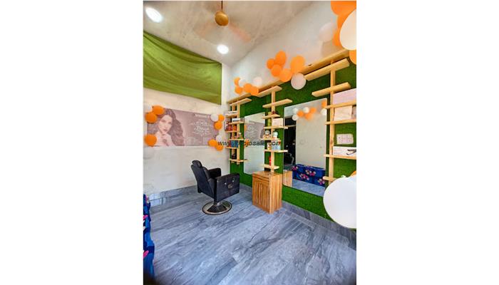 BLUSH MAKEUP STUDIO