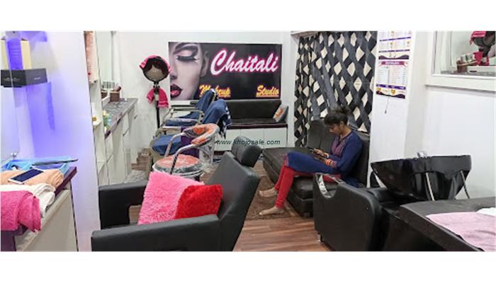Chaitali Parlour& Make-Up Studio
