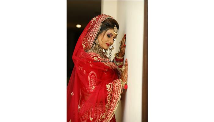 Charming Beauty Parlour