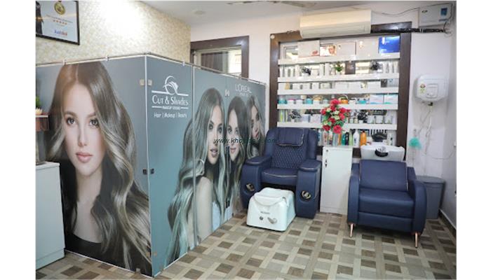 CUTS & SHADES The Unisex Salon & Makeup Studio