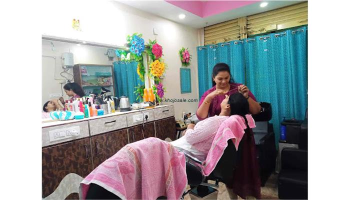 Deepali. Beauty Parlor & Silai Centre