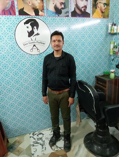 Dev Gents Parlour