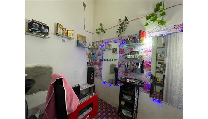DIAMOND PROFESSIONAL PARLOUR