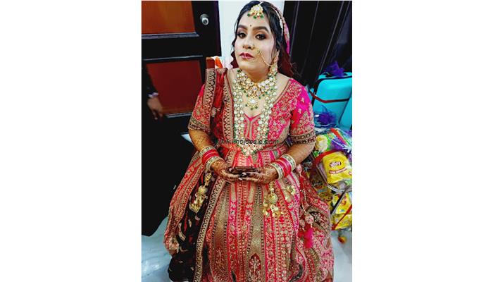 Disha Beauty Parlour