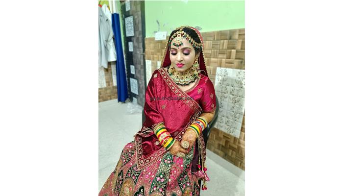 Disha Makeovers Shikohabad