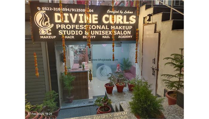 Divine Curls Professional Makeup Studio & Unisex Salon