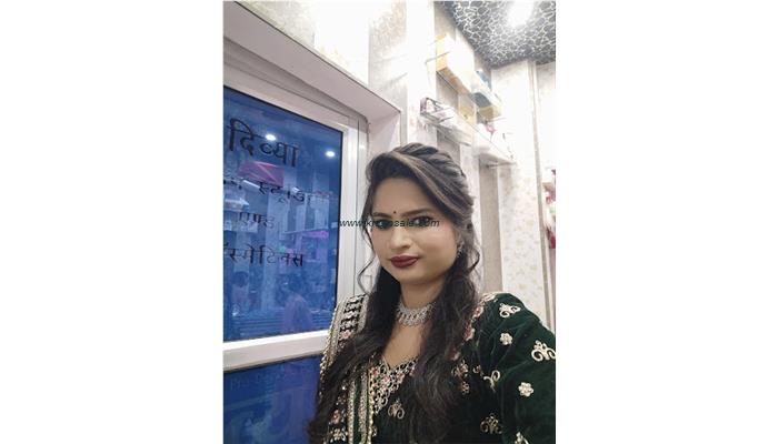Divya makeup studio & cosmetic