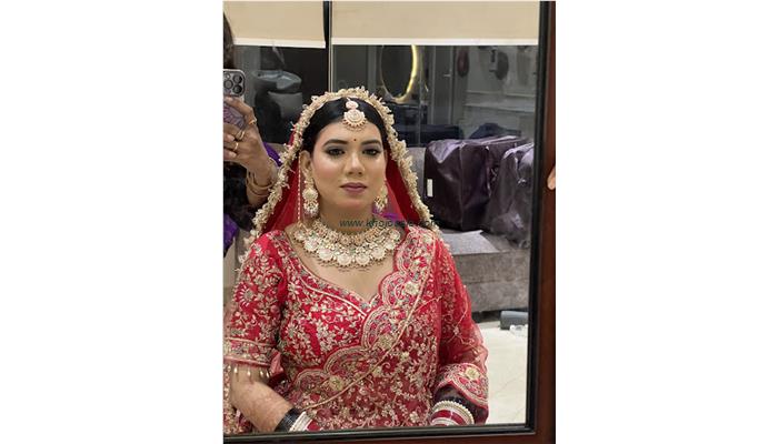 Dr. Shwetanjalis Makeup Studio & Unisex Salon | Best Bridal Makeup In Orai | Best Beauty Salon In Orai
