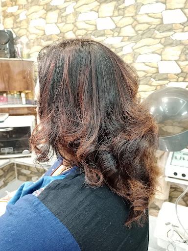 Embees Parlour Sriganganagar