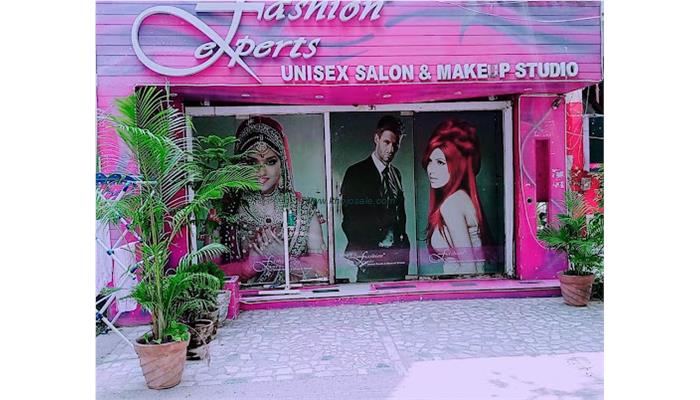 FASHION EXPERTS UNISEX SALON AND MAKEUP STUDIO