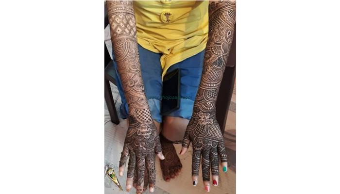 Feeling Mehndi Artist