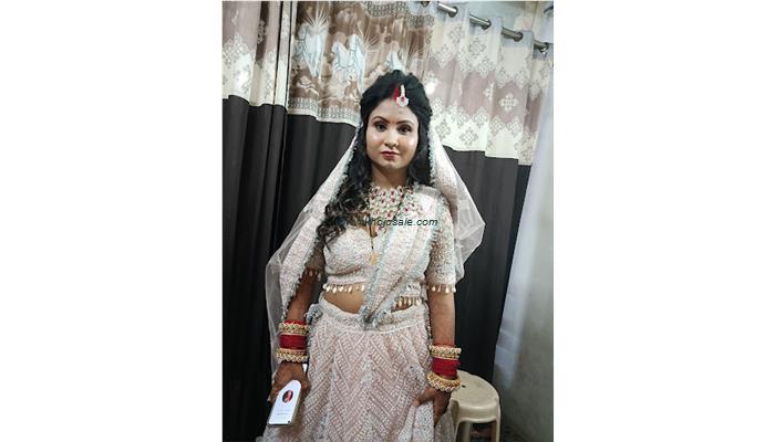 Gauri Beauty Parlour