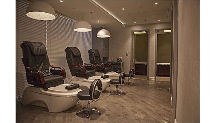 Geetanjali Salon