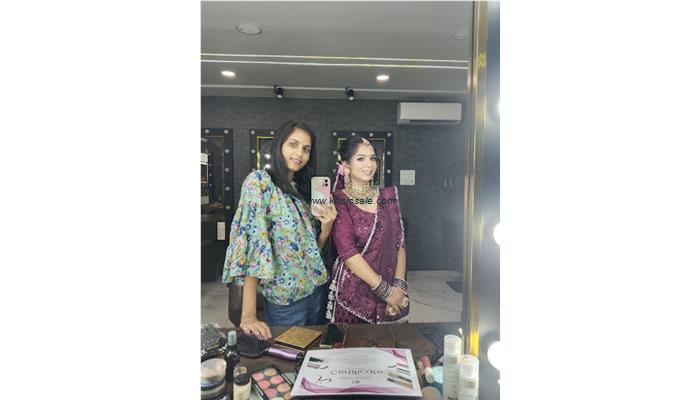 Glam_With_Mansi