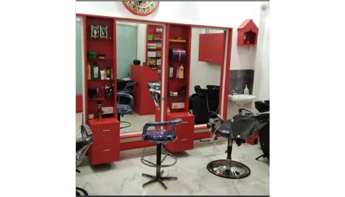 Glossy Beauty Parlour