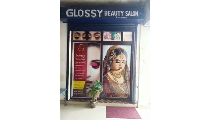 Glossy Beauty Salon