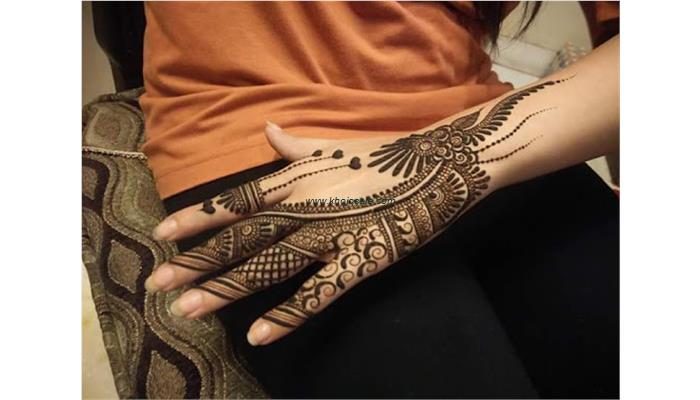 Gopal Mehandi Professional Artist