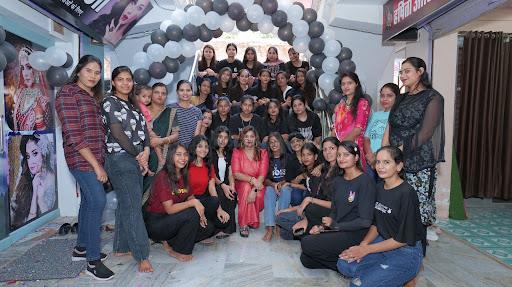 Harshita Beauty Salon DidwanaBest Salon In Didwana Best Makeup Artist And Bridal Makeup Best Beauty Parlor In Didwana