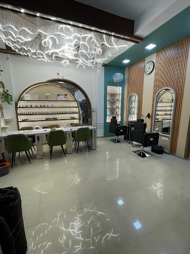 Hers Co Salon And Academy