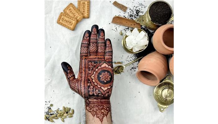 Himanshu Mehandi Artist