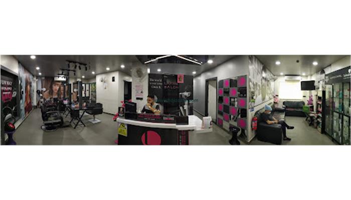 IKONIC SALON(LAKME)