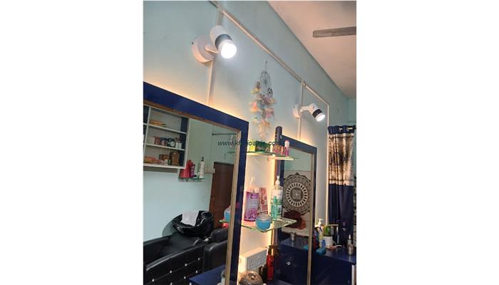 Ishika Beauty Salon