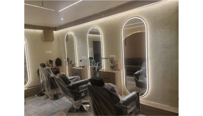 Jhilmil Beauty Parlour