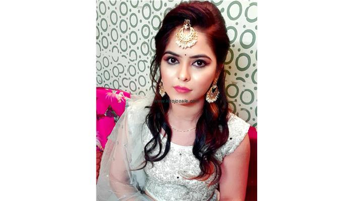 Kamya Beauty Parlor