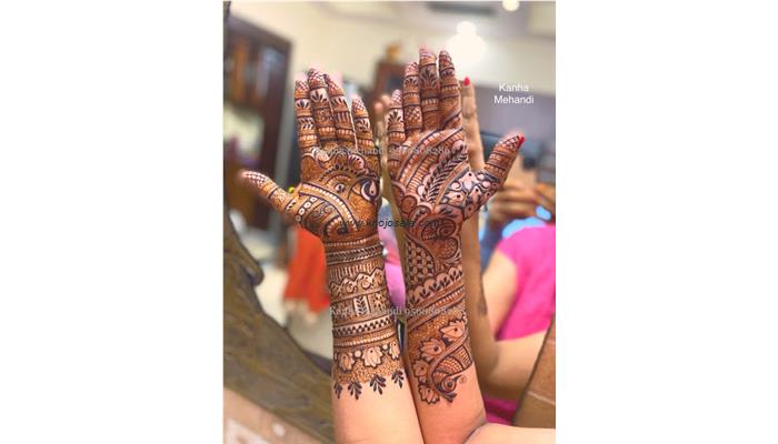 Kanha Mehandi Artist