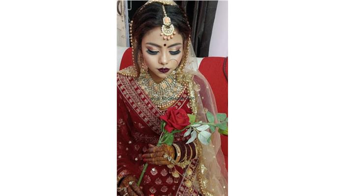 Khushi Makeover Makeup Studio