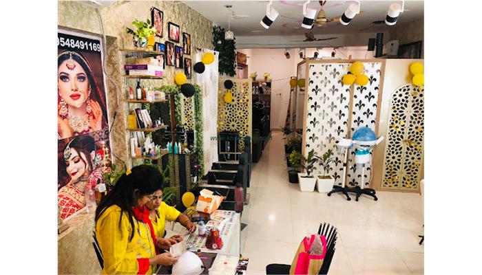 Kirti Chauhan - Makeup.Salon.Academy
